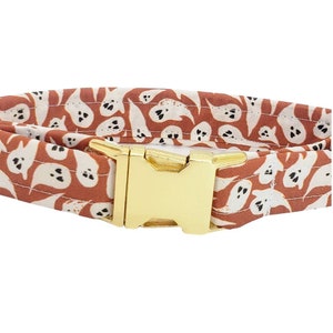 Spooky ghost Halloween dog collar in burnt orange, perfect for fall, made for boy and girl dogs. Also available in Black!!