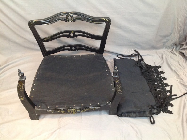Cat bed goth cat bed gothic pet bed gothic dog bed Etsy