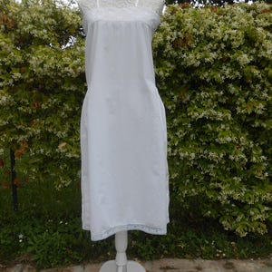 Vintage Nightgown White Cotton Romantic Lace 40s Night Dress