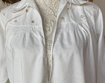 Camisón vintage romántico de algodón bordado