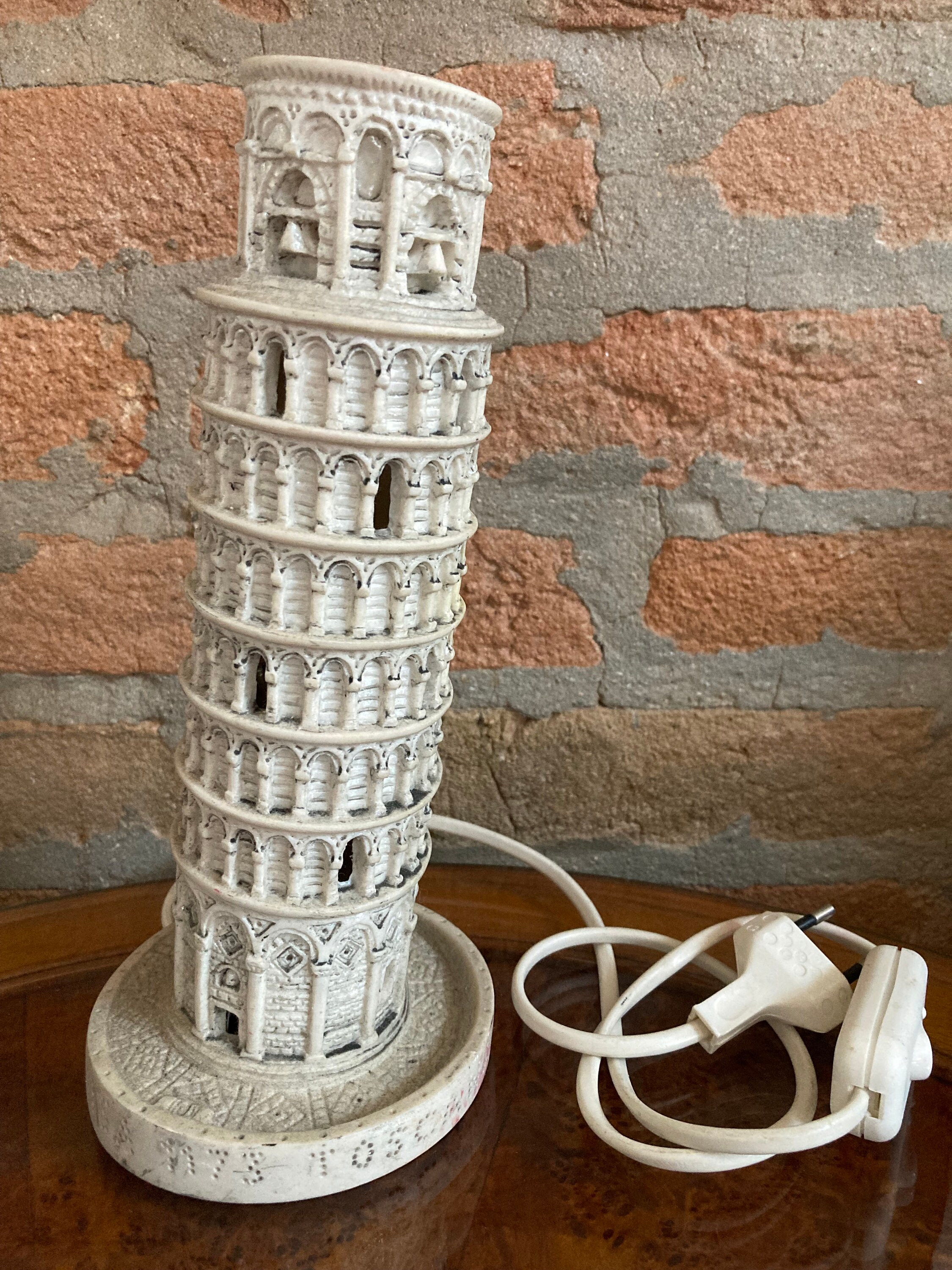 Pisa tower - Etsy España