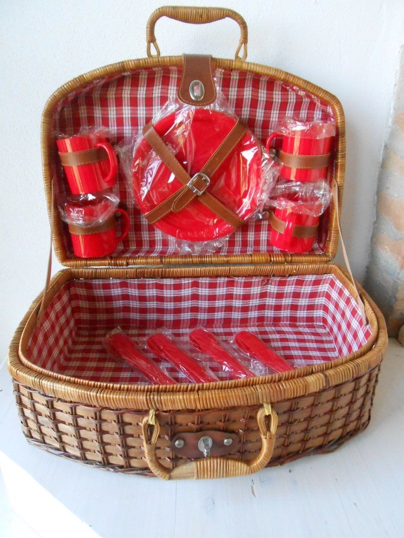 Vintage Picnic Basket Set Wicker Case Etsy