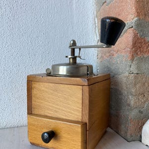 Vintage Coffee Grinder Italian Coffee Mill