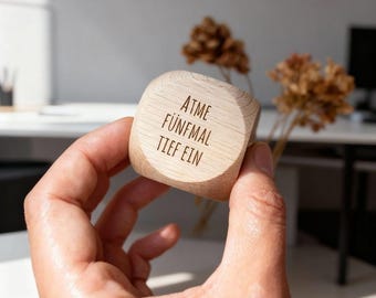 Selfcare Würfel aus Holz – Achtsamkeitswürfel mit 6 kleinen Aufgaben | Geschenk für Entspannung, Stressabbau & Selbstfürsorge