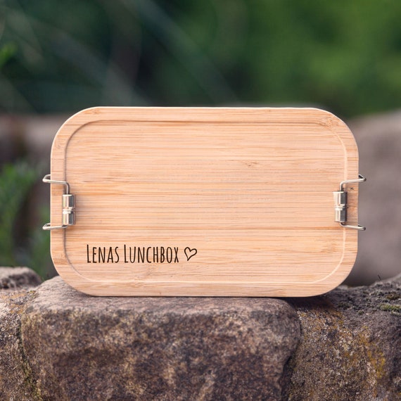 Buy Personalisierte Edelstahl Brotdose 1800 Ml Mit Bambusdeckel & Gravur – XXL Lunchbox, Geschenk Für Männer, Papa Und Vatertag Online in India