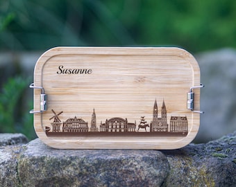Skyline auf Lunchbox graviert mit Personalisierung