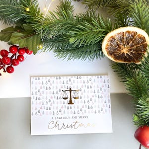 Cartolina di Natale – Lecitamente e Buon Natale, bilancia della giustizia, regalo per giuristi, avvocati, studenti di giurisprudenza, giudici.