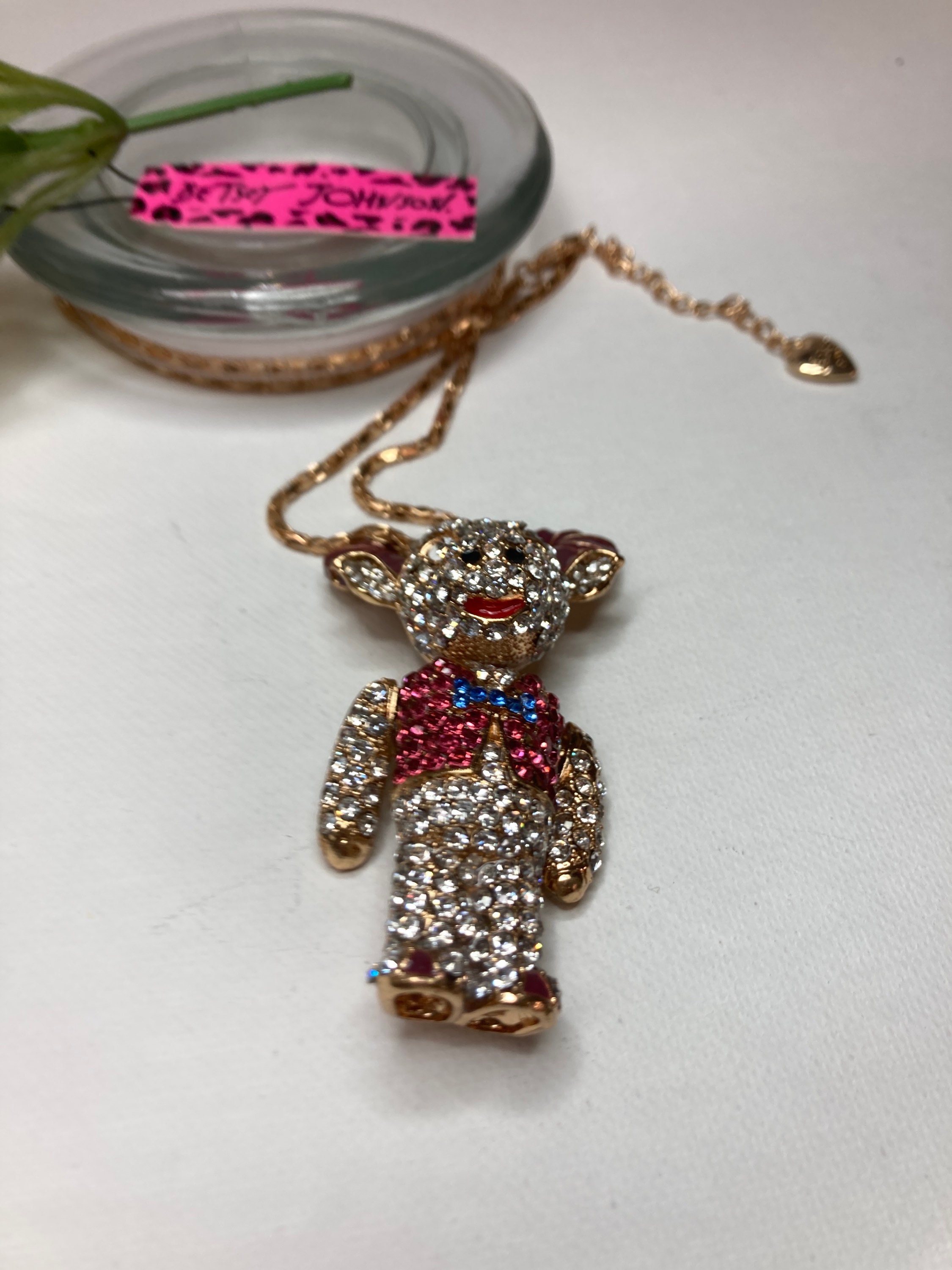 Collana di toro Betsey Johnson con catena da 28 pollici - Italia
