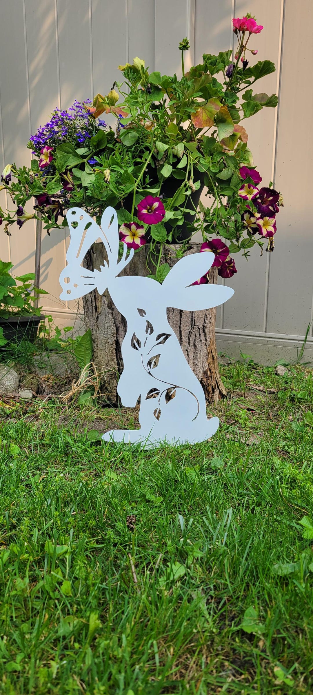 Rabbit Garden Stake, Garden Decor , Bunny With Butterfly Garden Stake ...