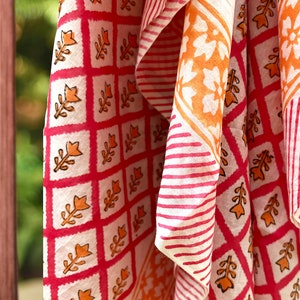 Pink sarong, beach towel made with soft block printed cotton. image 4