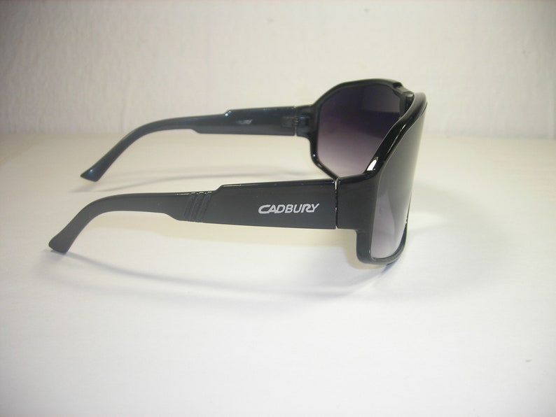 Vintage sunglasses Cadbury sport woman man 1990s