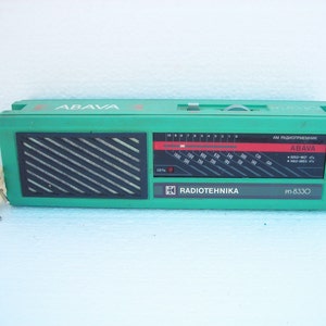 Vintage grüner Radio transistor WORKING Alter Radio Receiver UdSSR 1980er Jahre
