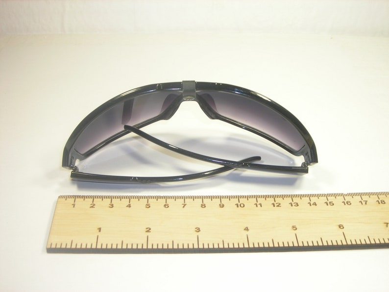 Vintage sunglasses Cadbury sport woman man 1990s