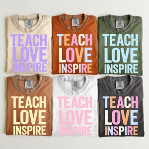 Vintage leraar png, retro Teach Love shirtontwerp, preppy leraar waardering flirt terug naar school sublimatie digitaal bestand