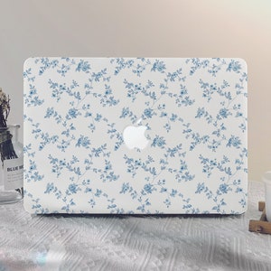 Light Blue floral MacBook Case New Macbook Pro 13 A2338 Macbook Air 13 15 2025 Pro 14 A3401 Pro 13/15/16 Inch M2 M3 M4 Unique Laptop Case