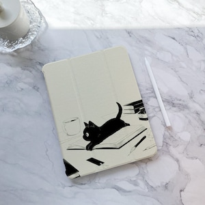 Cat lying on book iPad Case, iPad Air 6 7 iPad 11 A16 2025 iPad Pro 12.9&#39;&#39; 2021 Pro 11&quot; 2022 iPad mini 6 case, iPad 9/8/7, Cute iPad cover