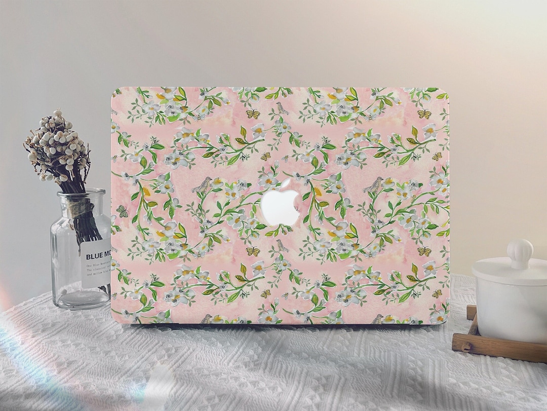 27 Inch Fan Case - Berry Flowers Black