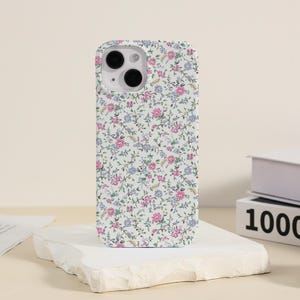 Funda floral rosa claro para iPhone 16, 15, 14, 13, 12, 11, X, Xs Max Pro, 15, 14 Plus, Pro Max, con estética única.