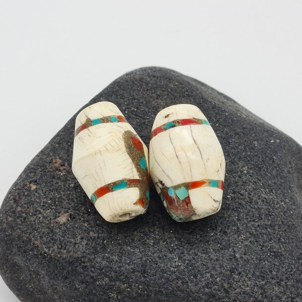 Pair of Naga Conch Shell Beads, Large  Shell Beads, Conch Beads with Turquoise Inlay, Round Oval Nugget, Vintage Beads