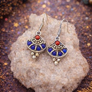 Ethnic Boho Smal Lapiz Earrings, Nepalese Artisan Statement jewellery, Bohemian Mosaic Earrings