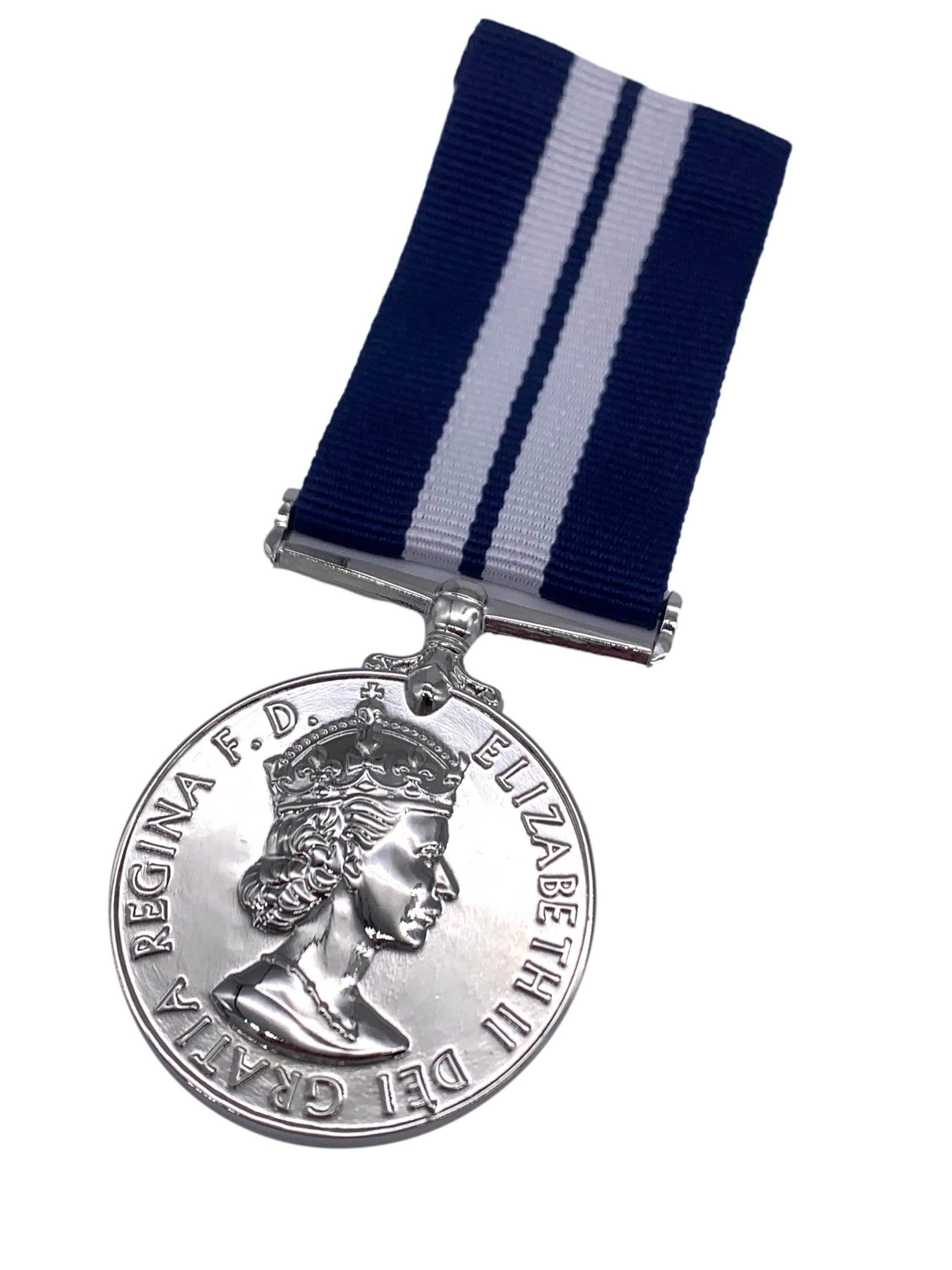 Silver Replica Elizabeth II Distinguished Service Medal & Ribbon ER-II DSM Navy