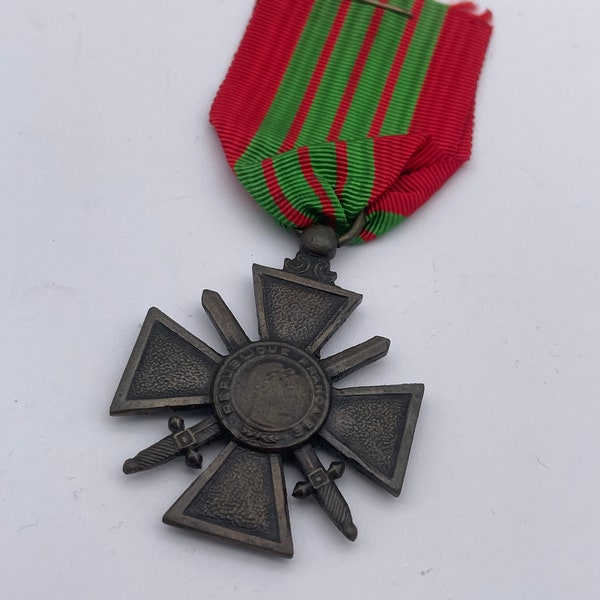 Croix de Guerre française originale de la Seconde Guerre mondiale, grand revers de 1939, fabriqué en théâtre