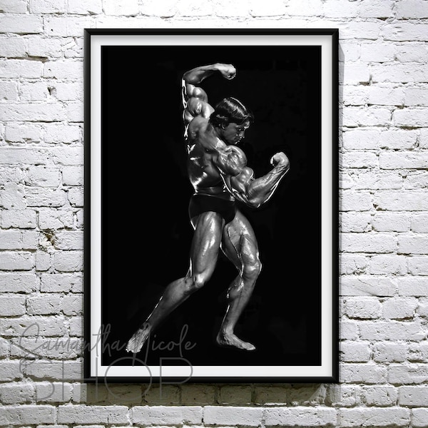 Arnold Schwarzenegger Freestyle Pose Double Bicep Classic | Printable Poster