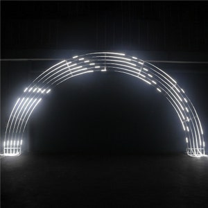 LED Meteor Light Wedding Arch: DIY Party Backdrop