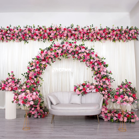 Rose Rot & Pink Blumenschmuck: Hochzeit Tischdekoration