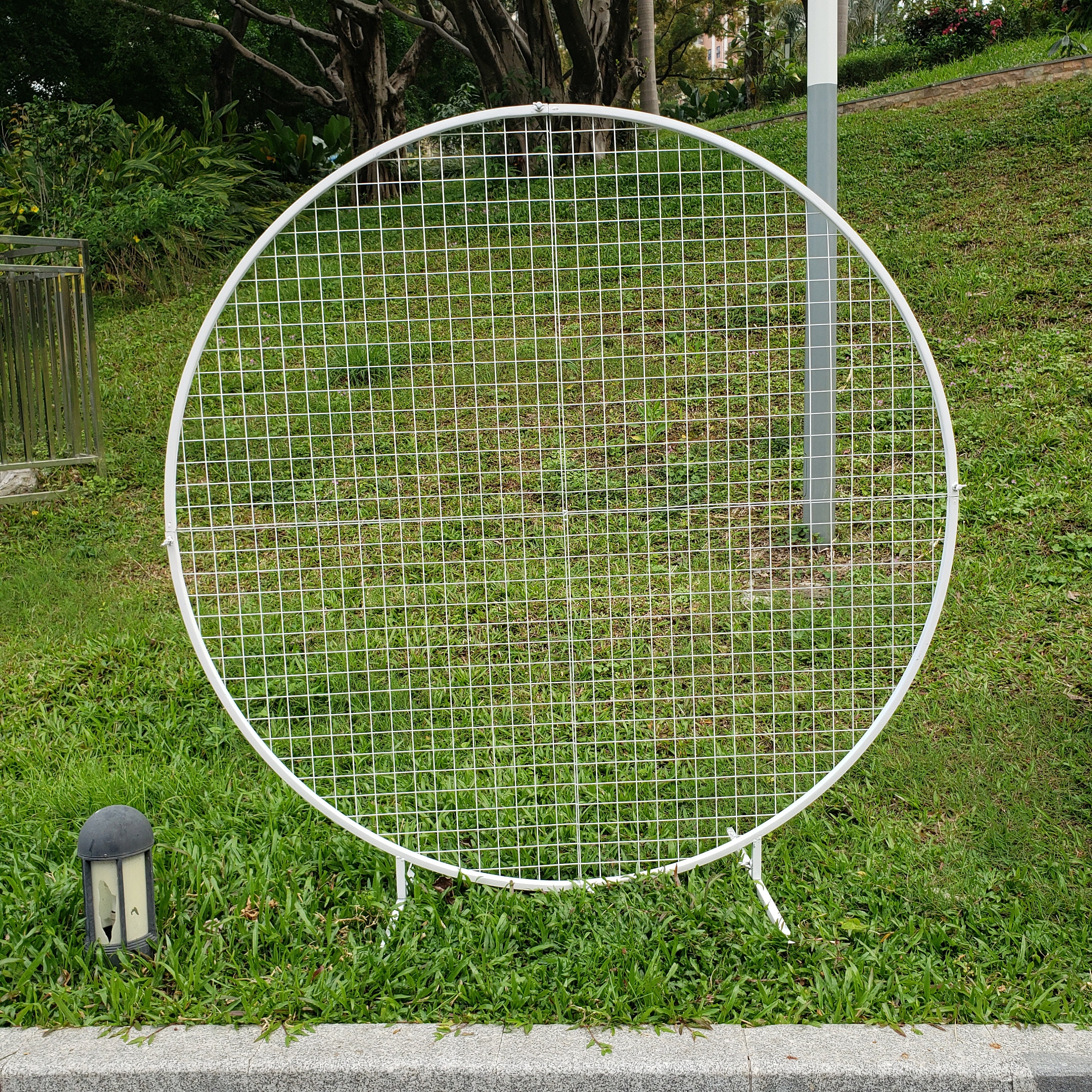 Round Mesh Wedding Arch, Geometric Backdrop, Gold, White, or Black - Etsy