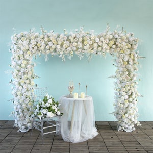 Customized Outdoor Party Ceremony Event Background Decor Luxury White Rose Floral Arrangement Wedding Planning Decoration Party Arch Set