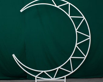 Wedding Moon Arch: Metal Crescent Backdrop Stand
