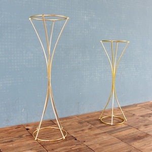 Gold Plated Wedding Metal Flower Stand Tall Centerpiece Geometric Stand Vases for Table floral display stand Wedding arrangement