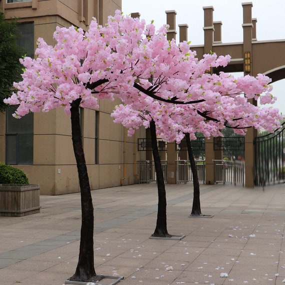 Amazon.com: Japanese Artificial Simulation Plant, Cherry Blossom Tree,  Peach Tree Wishing Tree Fake Silk Flower for Office Bedroom Living Party  DIY Wedding Decor 2.5x2.2m/8.2x7.2ft : Home & Kitchen