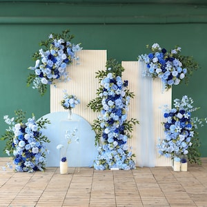 Decorazione Matrimonio Festa di Compleanno Fiori Artificiali Alta Qualità Blu Blu Scuro Kunstbloemen KT Board Composizioni Floreali