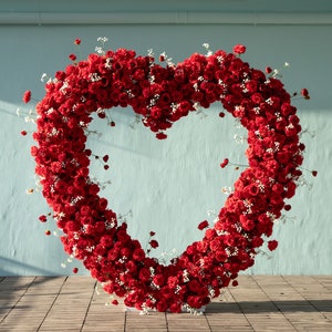 Set di supporti per fiori in fila di fiori a forma di cuore, composizione floreale, sfondo per matrimonio, arco, palcoscenico, oggetti di scena, decorazioni per la casa