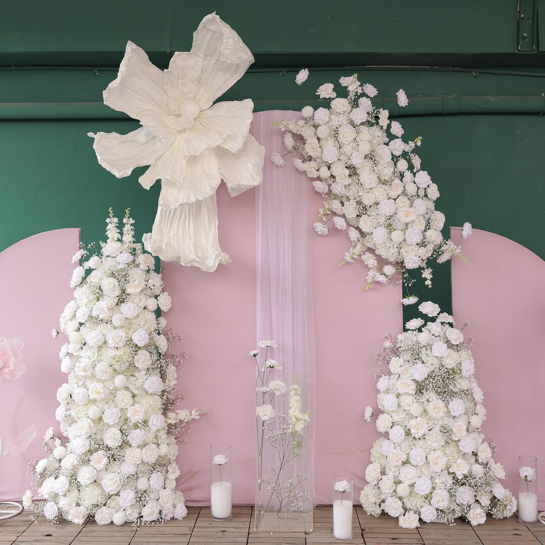 White Rose Flower Runner: Greenery Wedding Table Centerpiece - Etsy