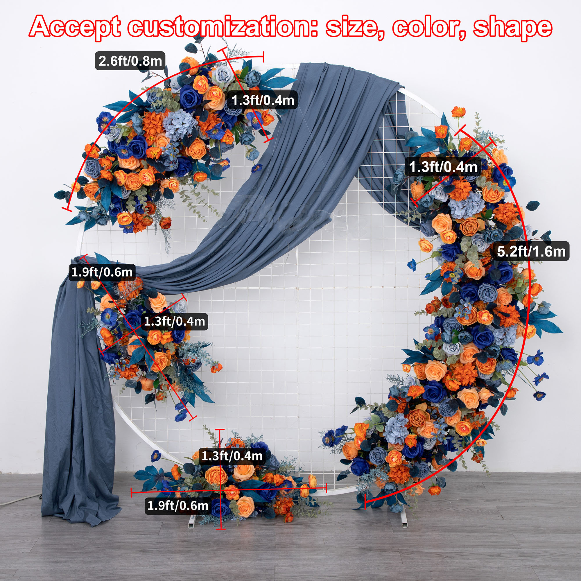 Arreglo floral de rosas azules y naranjas: Decoración de fondo para bodas