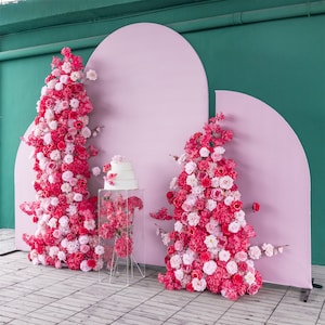 Decorazione per eventi per feste Composizione floreale personalizzata in serie rosa per decorazioni per tavole KT Runner per fiori artificiali con ortensia rosa rosa caldo