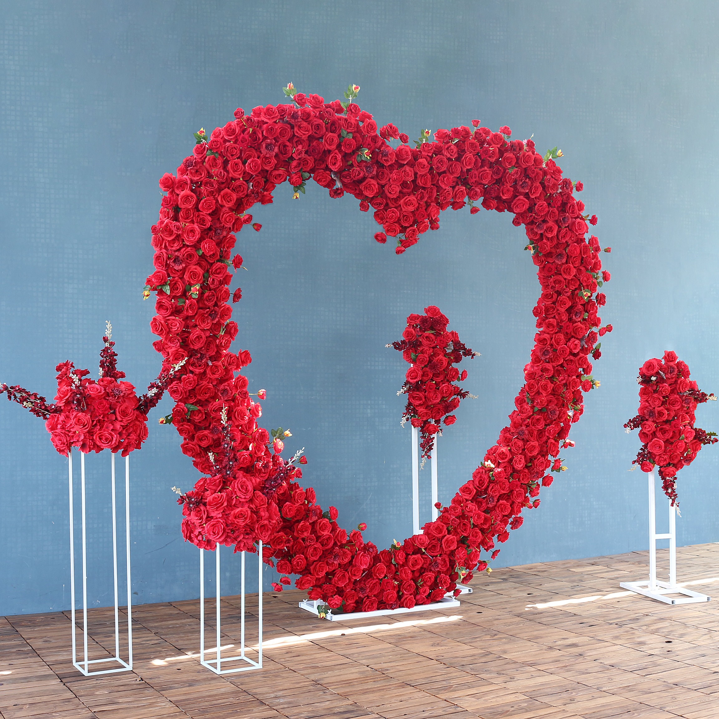 Red Heart Shaped Flower Row Flower Stand Set Flower Etsy UK