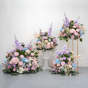 Decorazione per matrimonio, centrotavola rosa e viola, palla di fiori, accessori per matrimonio, fiori artificiali fatti a mano, guida per matrimoni all'aperto, decorazione del palco.