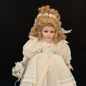 Seymour Mann Connoisseur Doll Collection, Collectible Doll, Vintage Doll, Victorian Doll