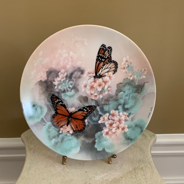 On Gossamer Wings Collection, "Monarch Butterflies", Artist Lena Liu, W. S George Fine China, LIMITED EDITION