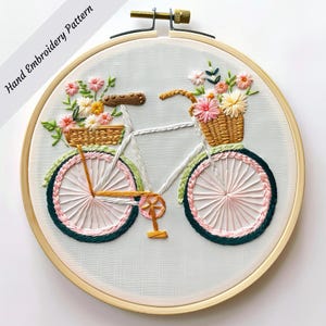 Leuk fietshandborduurwerk pdf-patroon Fiets met mandbloemen Eenvoudig handborduurwerk voor beginners Leuk en gezellig eenvoudig borduurpatroon