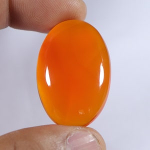 Oval Carnelian Onyx Cabochon: Natural Chalcedony Gemstone (34x23x8 mm)