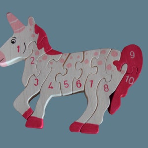 Unicorn-shaped wooden puzzle, fun puzzle, colorful puzzle. Can be customized