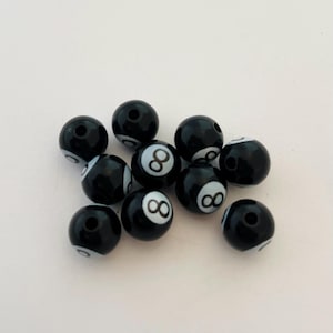 11mm 10pc 8Ball Beads Acrylic