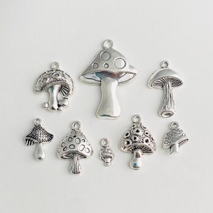 8-16pc Mix Mushroom Charms Kit Silver Color
