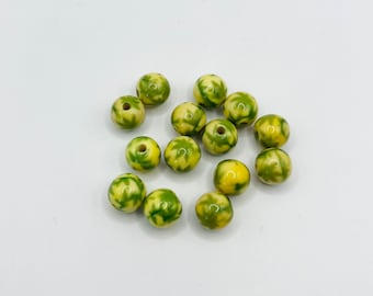 10pc Weed Beads Yellow & Green