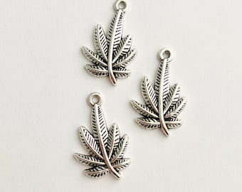 10pc Pot Leaf Charms 15x23mm (Silver)